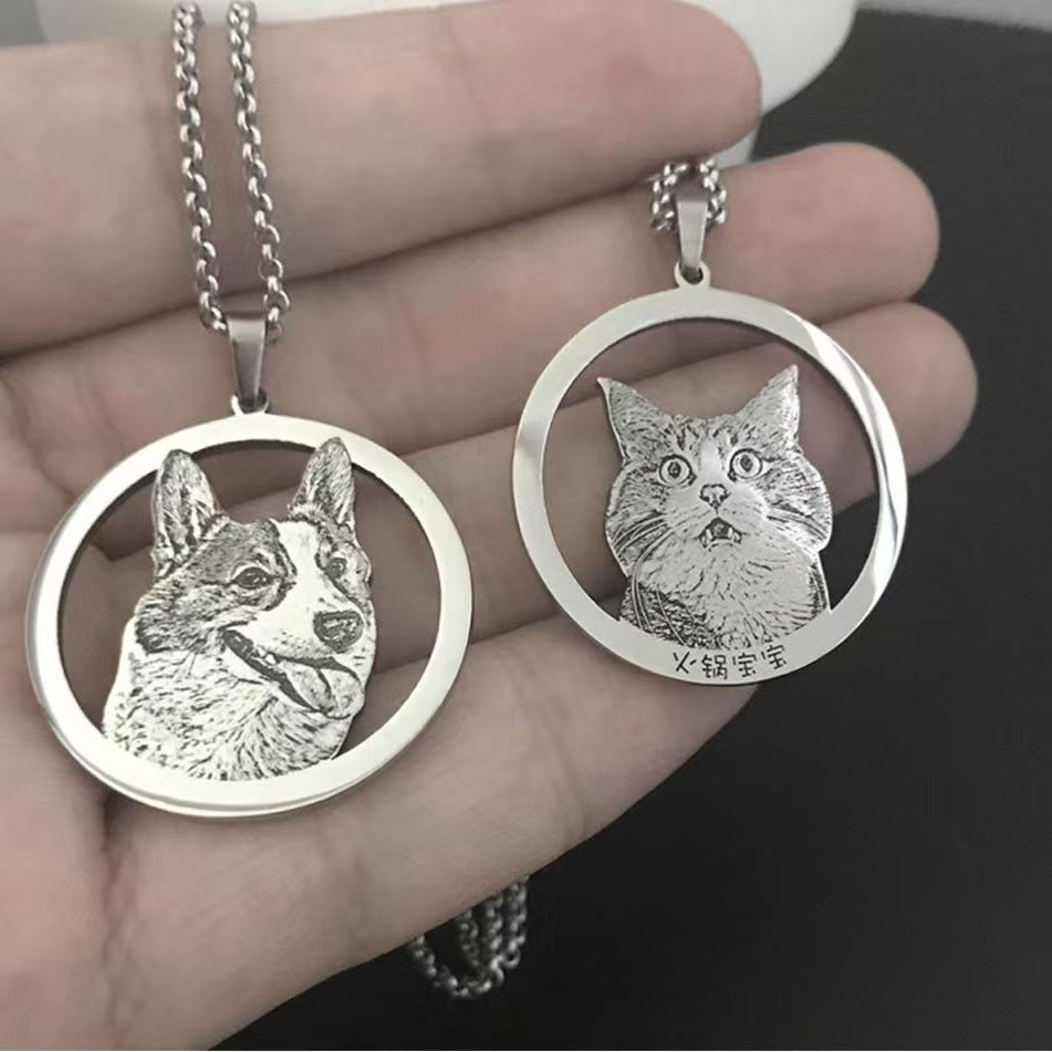 Custom Hollowed-Out Pet Photo Necklace